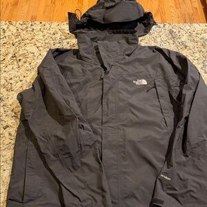 The North Face Men's Black Raincoat